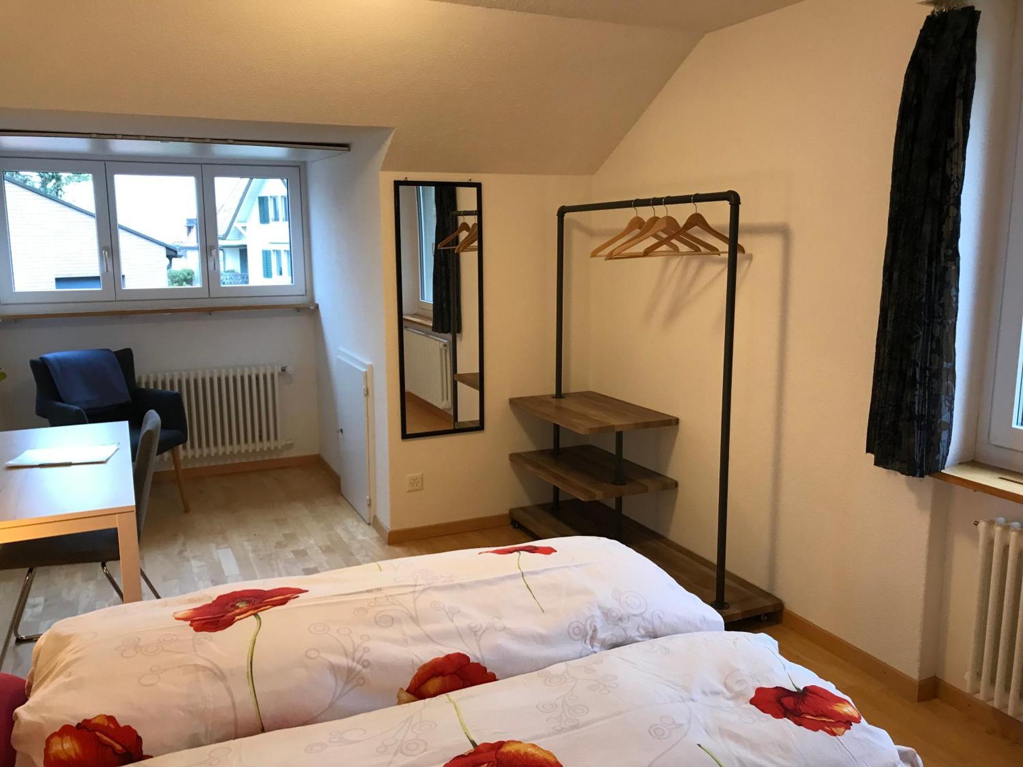 Guest Room Zollikon Zuerich エクステリア 写真